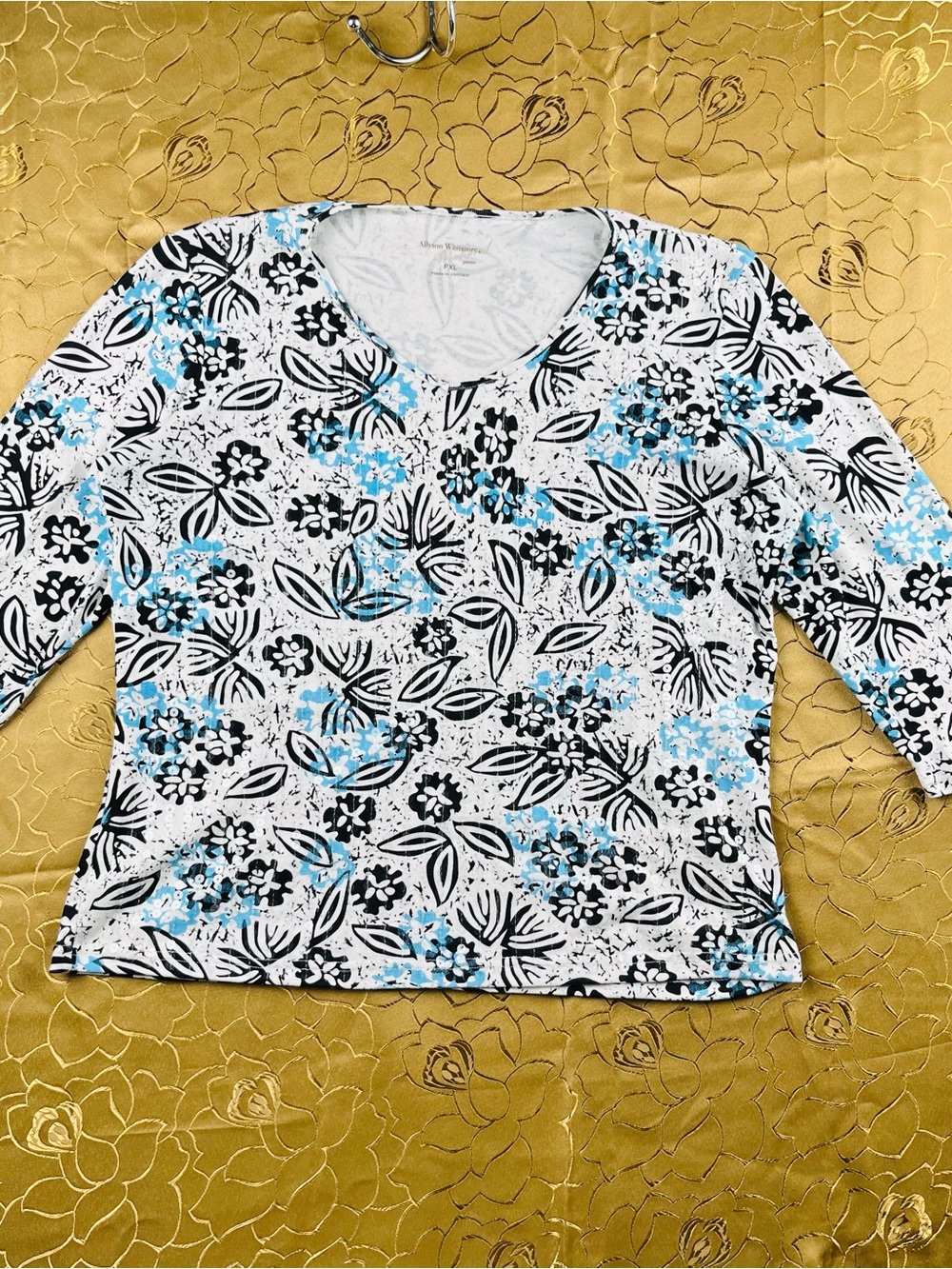 Allyson Whitmore White V-Neck Floral Top with Blue & Black Print